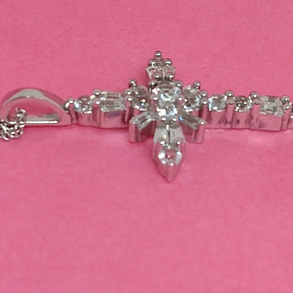 Nwt,  White sapphire necklace - Picture 5 of 11